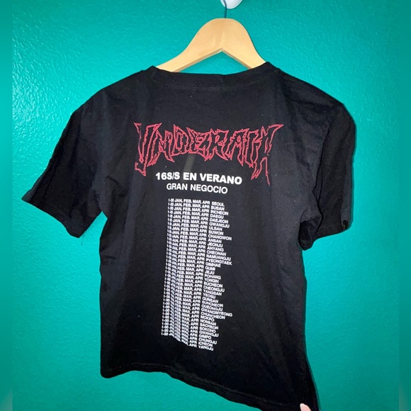 Under air Ambivalencia size small women’s t shirt - Picture 5 of 5